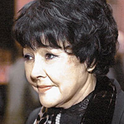 Main akhmadulina