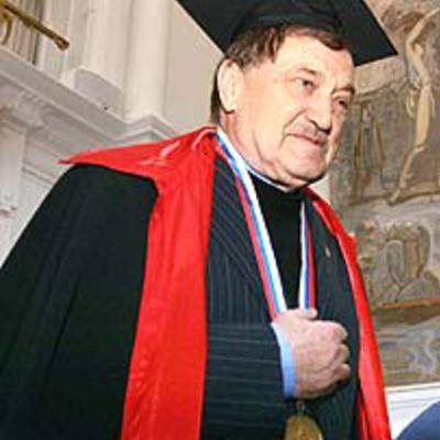 Main aksenov