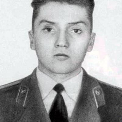 Main jxjtljbjfjsjuje