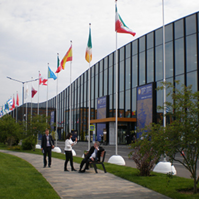 Main e0695c62bc664d46cdd403bc85061d71