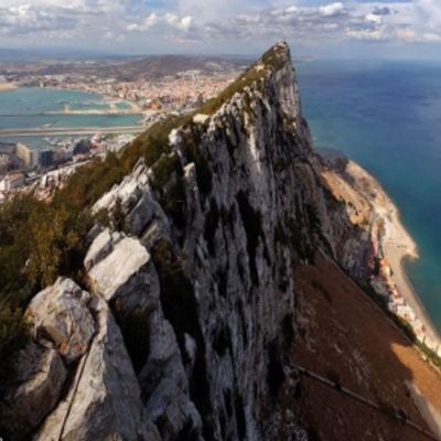 Main 5f44dc32016f7c1cd62331e6cdb72568