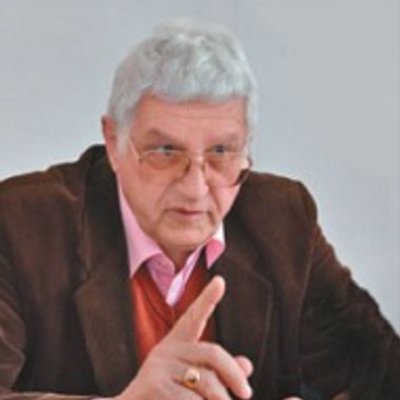 Main kom