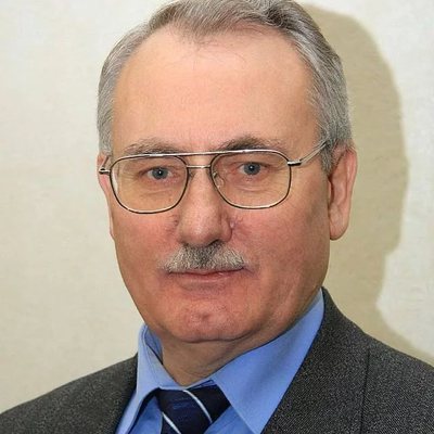 Main i