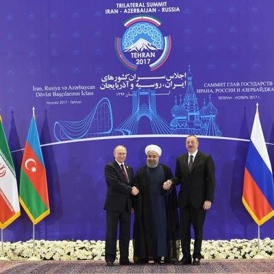 Main tegeran sammit 1