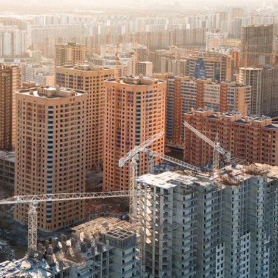 Main lori 0013042989 bigwww 0