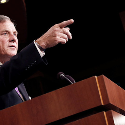 Main 01 2017 10 04t174545z 342646742 rc1dc5e11fd0 rtrmadp 3 usa trump russia