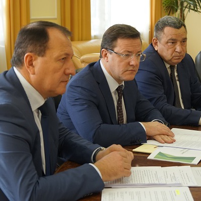 Main r desktop 12 00 17 10 18  dsc0239