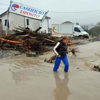 Main e2f70a7b 1242 4b50 8d2a da93b7c976ef