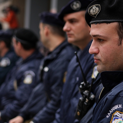 Main policiya grecii 1488564595