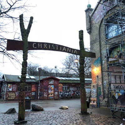 Main 05682121 7d4b 4d82 bd38 7ad37cd0d6ac