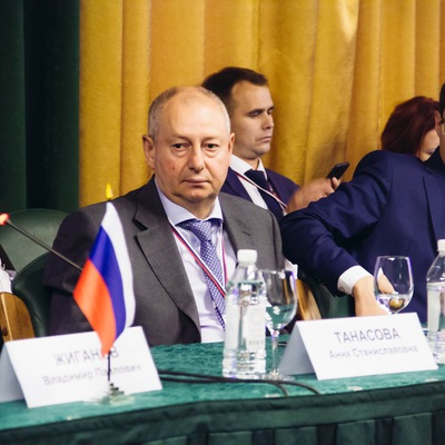 Main 9d7468a8 c986 449b a364 fbcfc4fcbb6a