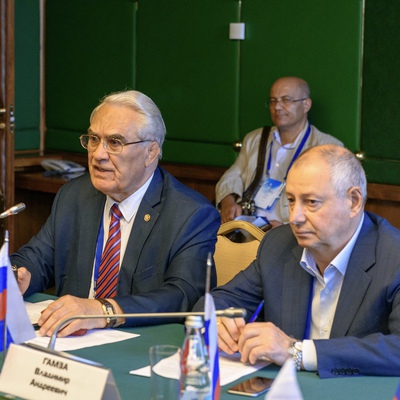 Main d8963061 481e 4b66 a0de a6d96065e276