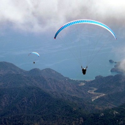 Main paraplan s vershiny takhtaly 1024x577