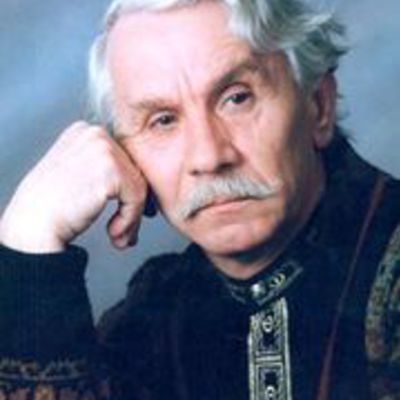 Cover gusarovnikolain