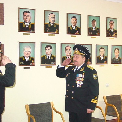 Cover 16komandirbvmb